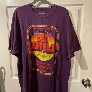 NWOT Purple Led Zeppelin 1971 Wembley Stadium Tour Tee